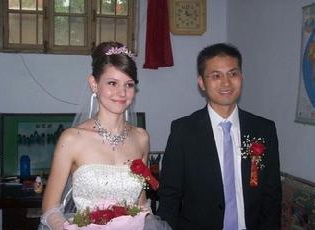 中国网友晒娶到了俄罗斯老婆的“幸福”生活3.jpg