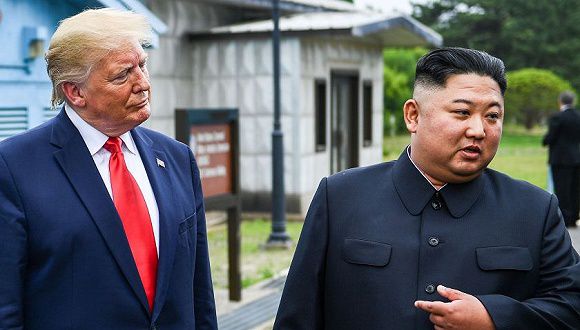 牛弹琴：昨天的"金特会"，这三个细节信息量很大