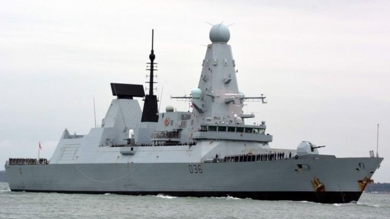 英国皇家海军驱逐舰“保卫者号”（HMS Defender）