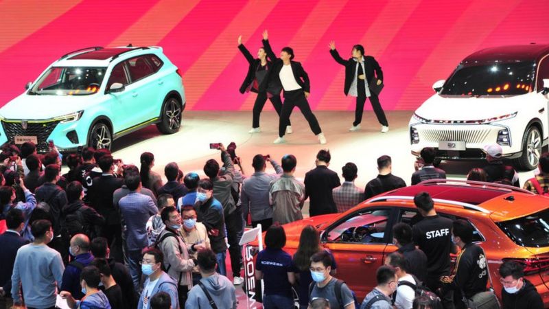 2021年上海车展上，各家厂商的新能源汽车成为主角