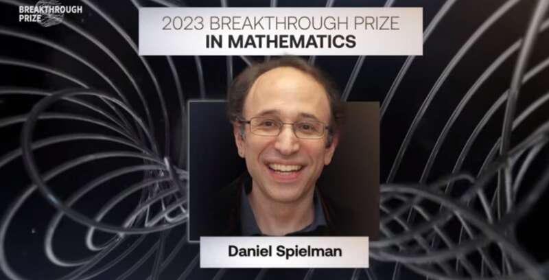 数学突破奖授予Daniel A. Spielman，表彰他在理论计算机科学和数学方面的多项发现，对计算、信号处理、工程 ...