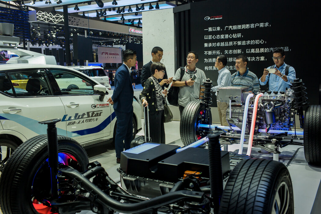 国有电动汽车制造商广汽集团在2017年的广州车展上展示的发动机