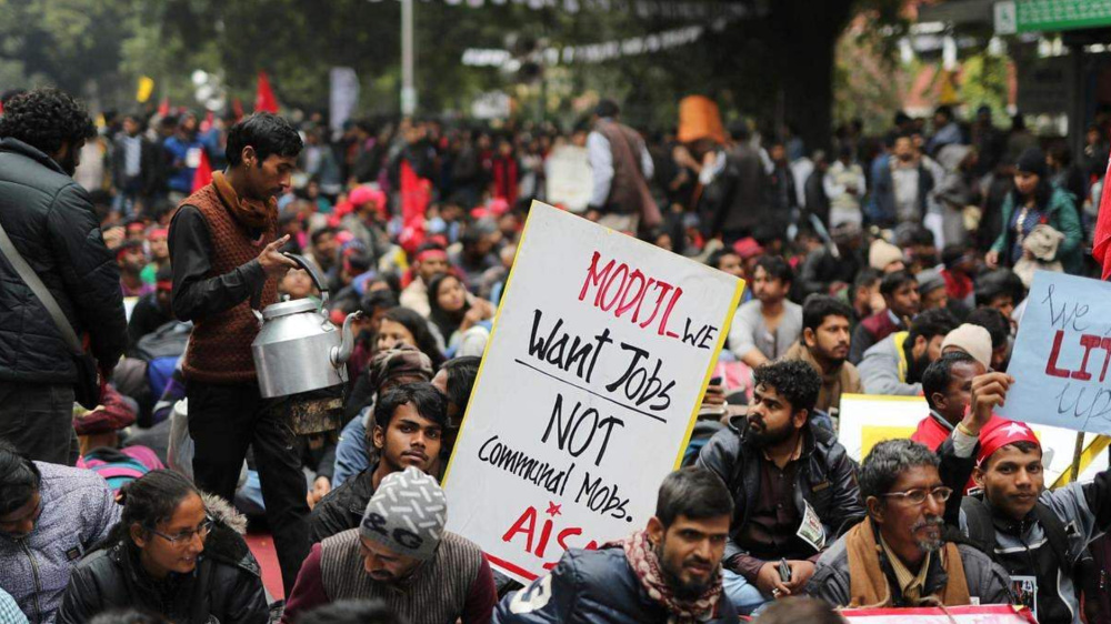 印度多个学生团体举行大规模示威