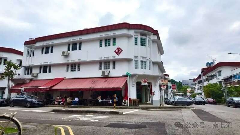 新加坡街头餐厅，曾是郁达夫故居